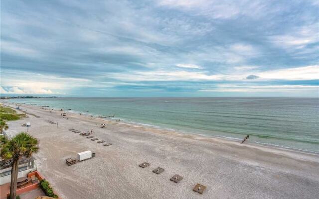 Las Brisas 404 - Three Bedroom Condo