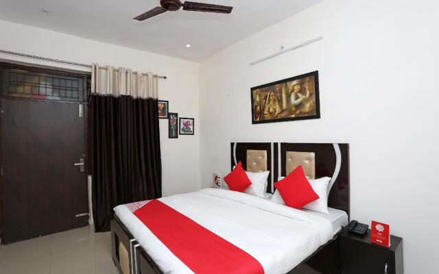 OYO 17443 Tirupati Residency