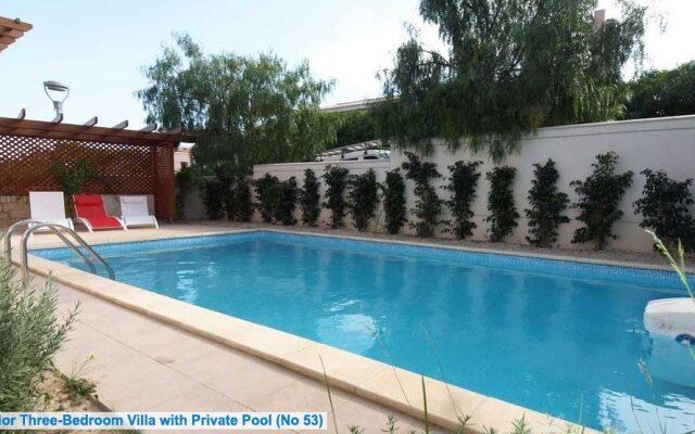 Amathusa Villas