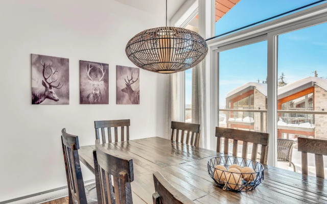 22- Chalet à Louer à Stoneham