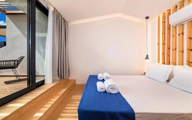 Aelia Suites