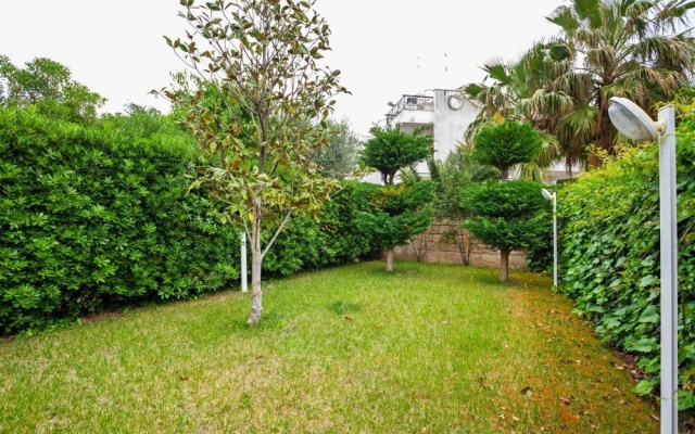 Torre a Mare Villa with Garden & Parking
