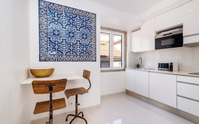A Place to Call Home in Lisbon