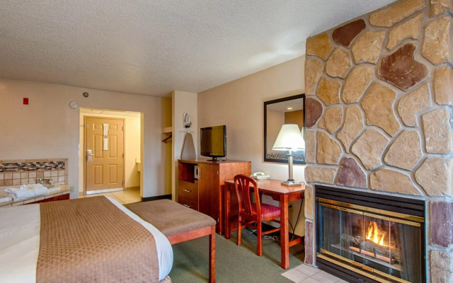 Park Tower Inn