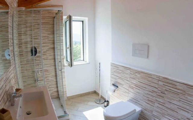 Lucky House & Il Mare In Mansarda