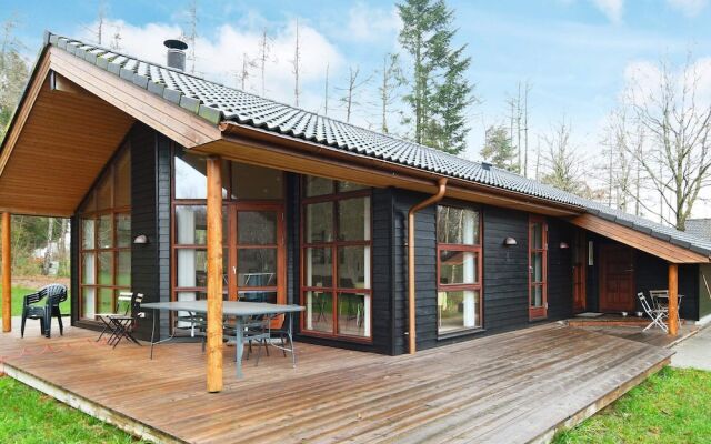 8 Person Holiday Home in Skals