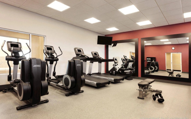 Hilton Garden Inn Falls Church