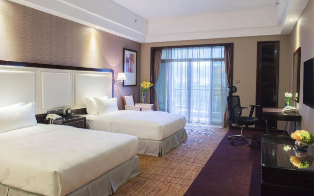 Kaiping Jade Bay Funyard Phoenix Hotel