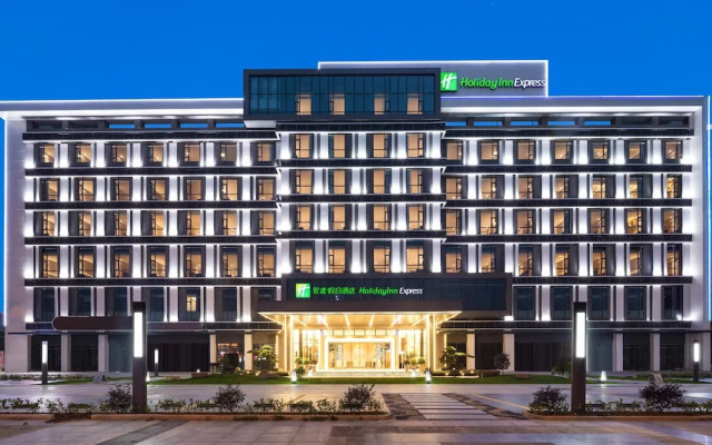 Dingshang Tianyi Hotel