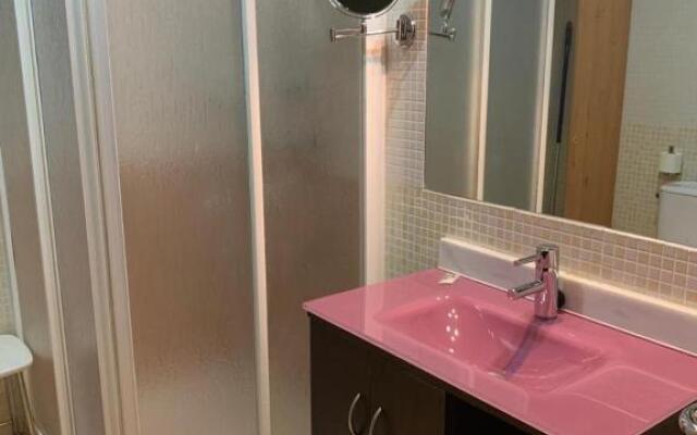 Hostal - Bungalows Camping Cáceres