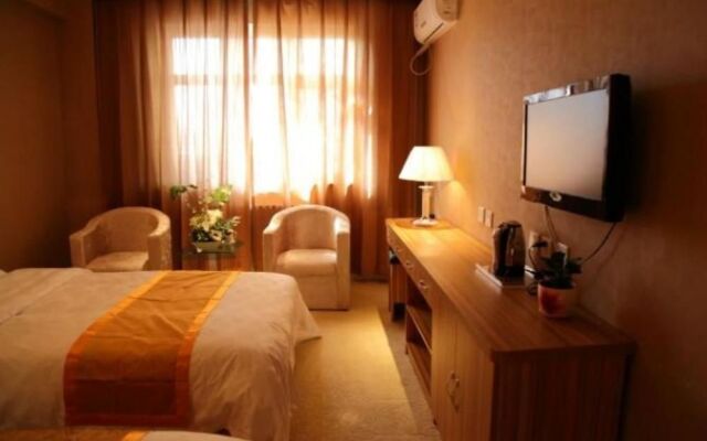 C’est La Vie Hotel Chengde