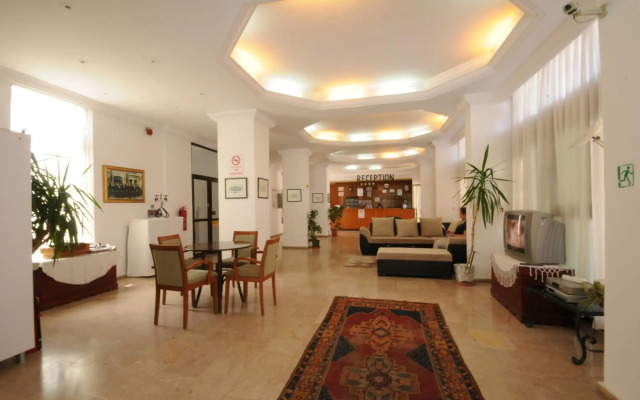 Diva Hotel