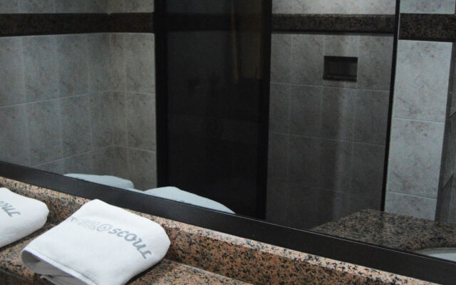 Hotel Seoul - In Mexico City