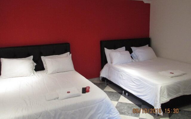 Hotel Chandelier Park