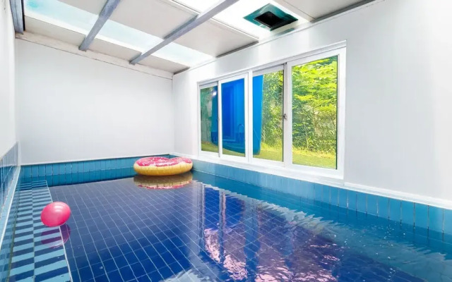Gapyeong Gamseong216 Poolvilla Pension