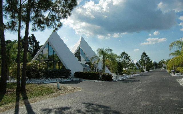 Pyramids in Florida