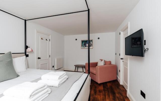 Redland Suites - Apartment 1