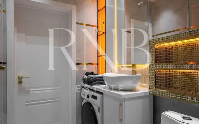 Kamolon 113 by RNB estate