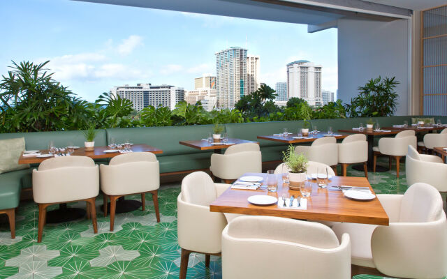 The Ritz-Carlton Residences, Waikiki Beach