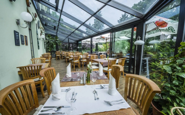 Hotel Pavilon