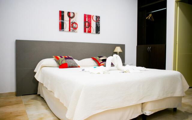 La Alameda Apart Hotel