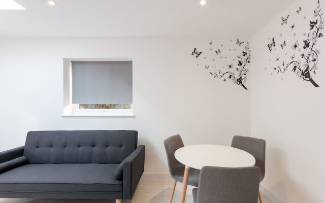 Bohr Lodge 1&2-bedroom flats