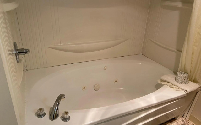 Econo Lodge Inn & Suites Rehoboth Beach
