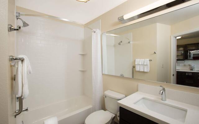 Candlewood Suites Omaha - Millard Area by IHG