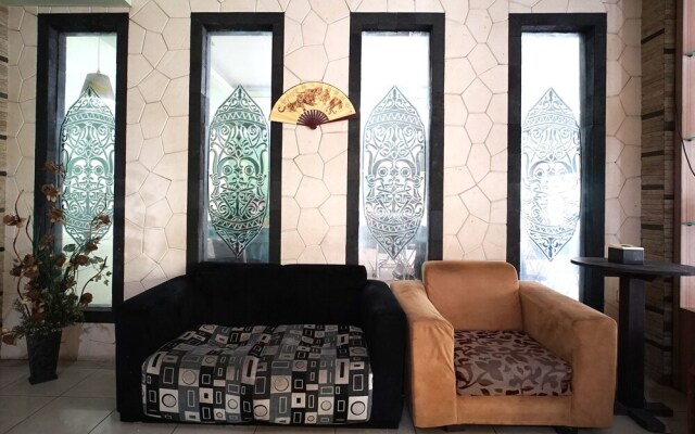 Bandara Hotel Balikpapan by OYO Rooms