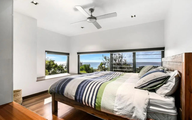 Banyandah - 7 Pratt Court