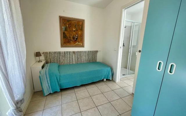 Holiday Home With Garden and Shared Pool