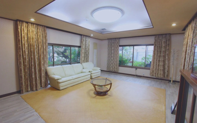 Its i Osaka House