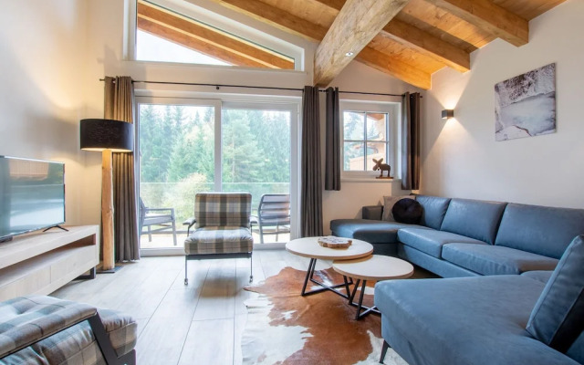 Spacious Chalet With Sauna in Krimml, Near the Ski-bus Stop