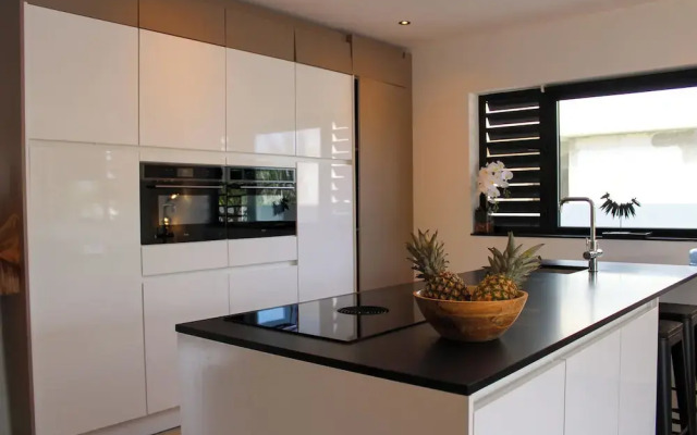 Luxury Villa Incl Pool With Seaview Near Beaches