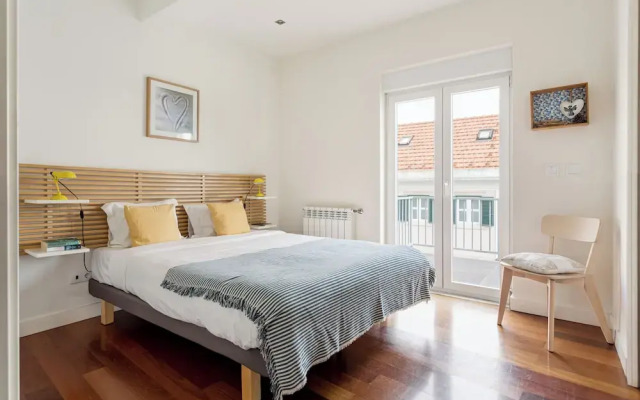 JOIVY Modern flat near Estrela Garden