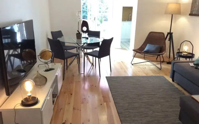 Modern 1-Bed With Ac & Private Terrace