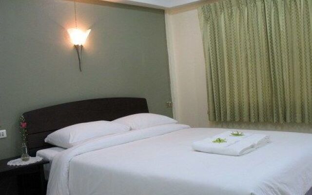 Krabi Flora Hotel