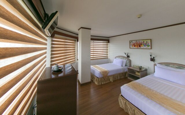 Orchid Hotel