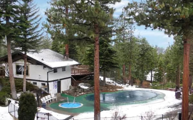 Tahoe Tyrol Lodge  3341ph 4 Bedroom Home