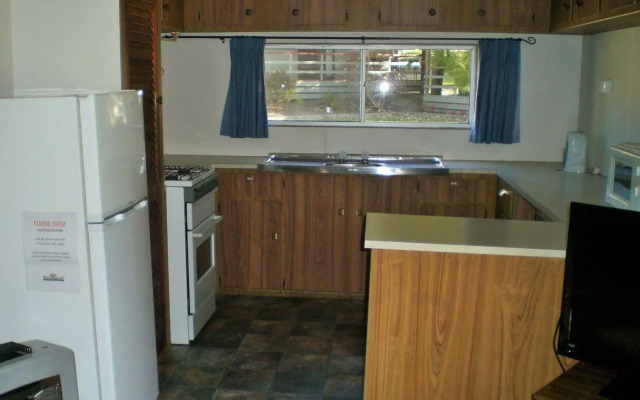 Mallacoota's Shady Gully Caravan Park