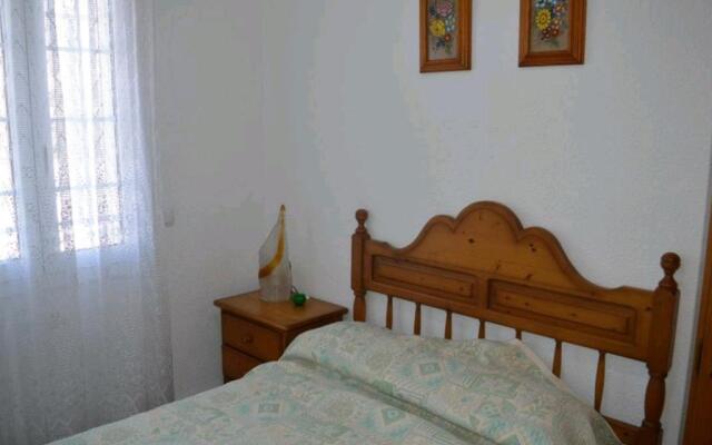 R116 Casa adosada con piscina privada en Cunit