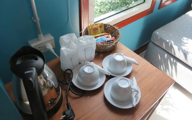 The Noi House and Restaurant Sunrise