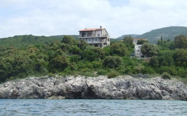 Stone House “Mediterraneo”