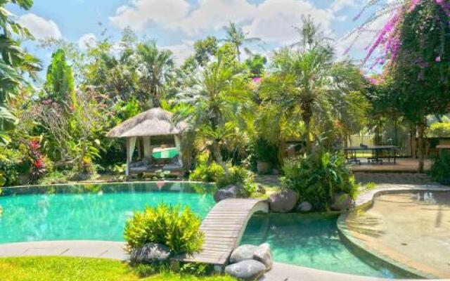 Taman Wana Ayurvedic Luxury Hotel and Villas