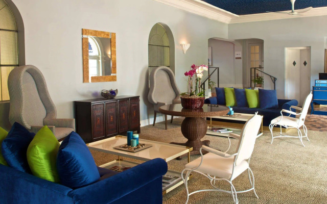 Blue Moon Hotel, Autograph Collection