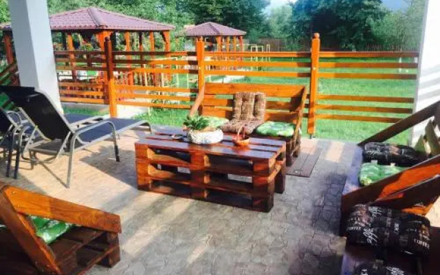 Pensiunea Tania-Nora