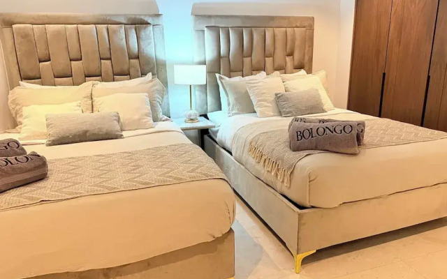 Bolongo 2BR Your Exclusive Oceanfront Escape