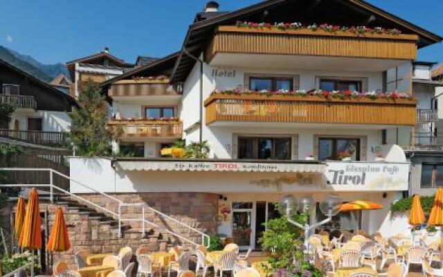 Hotel Tirol