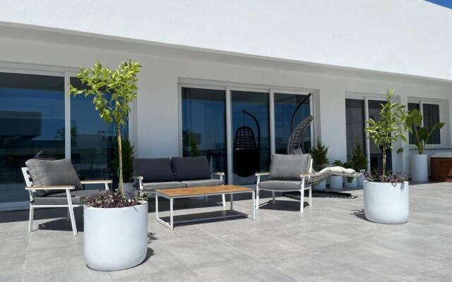 Long Beach Resort studio apartment