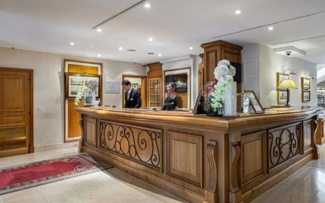 Hotel Royal